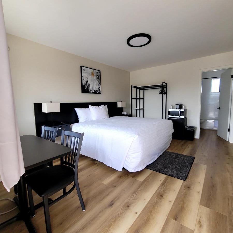 Richland Inn And Suites Екстериор снимка